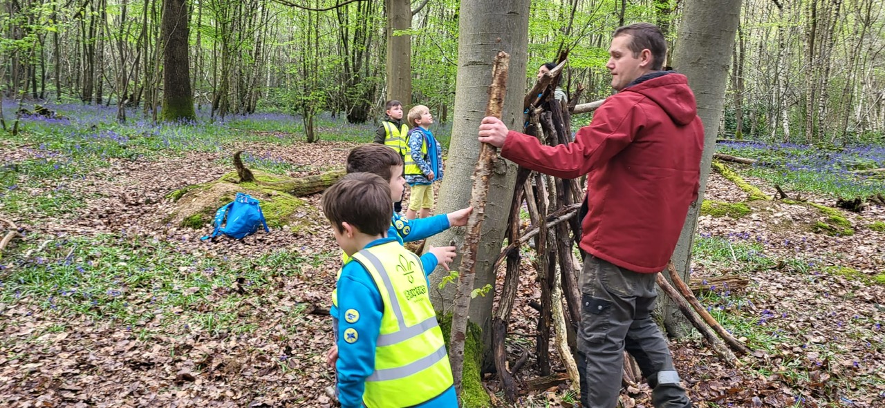 Den Building